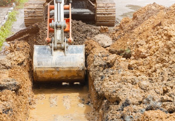 Water Line Digging in Puyallup